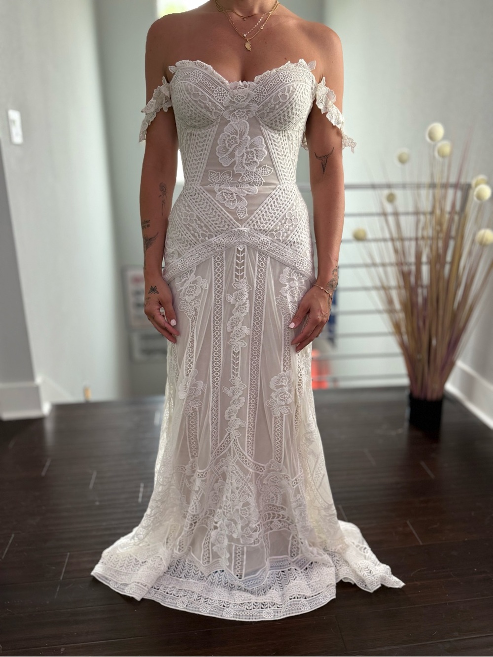 Rue De Seine Off‑Shoulder Lace Bridal Gown in Ivory